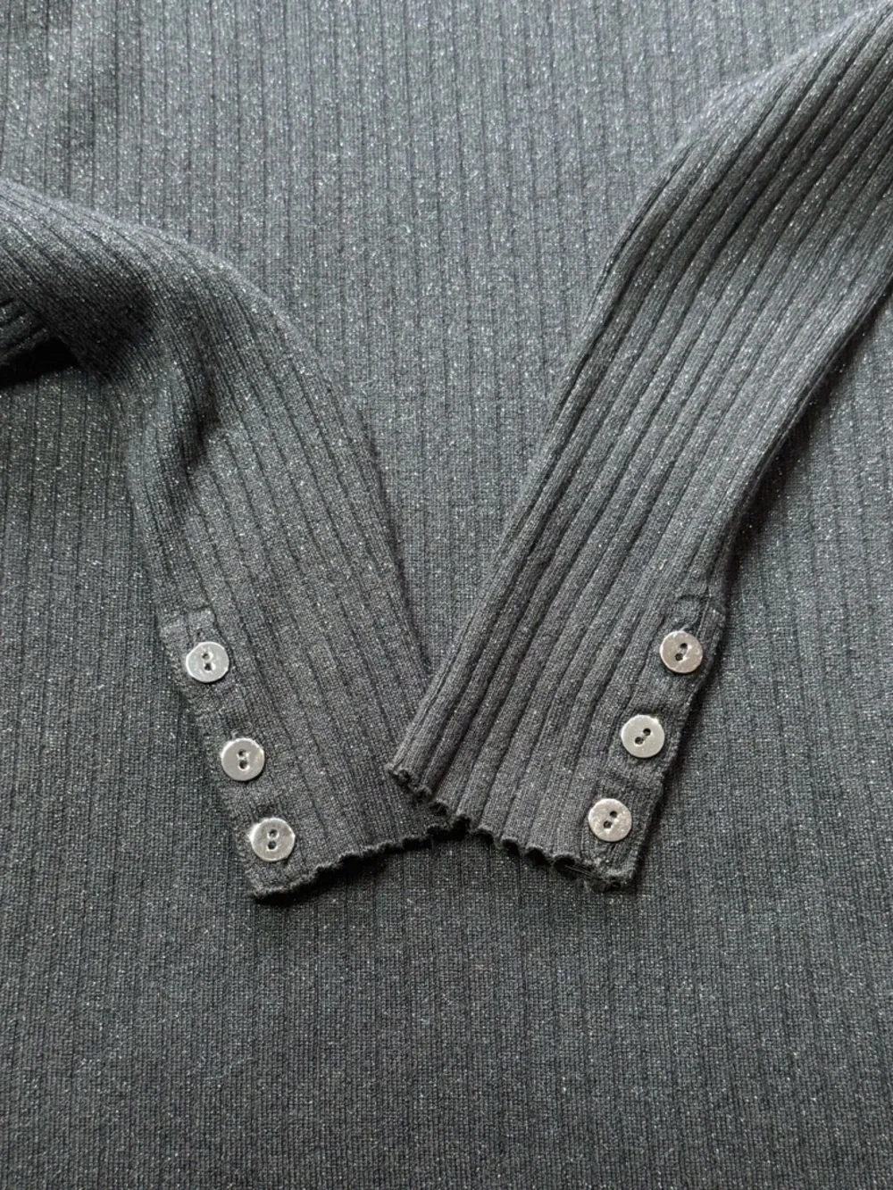 J. McLaughlin Arlette Turtleneck in Black Metallic size S